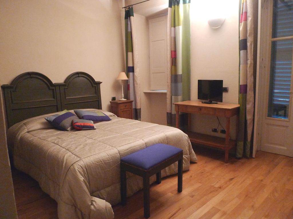 B&B Al Dom Орта Сан Джулио Екстериор снимка