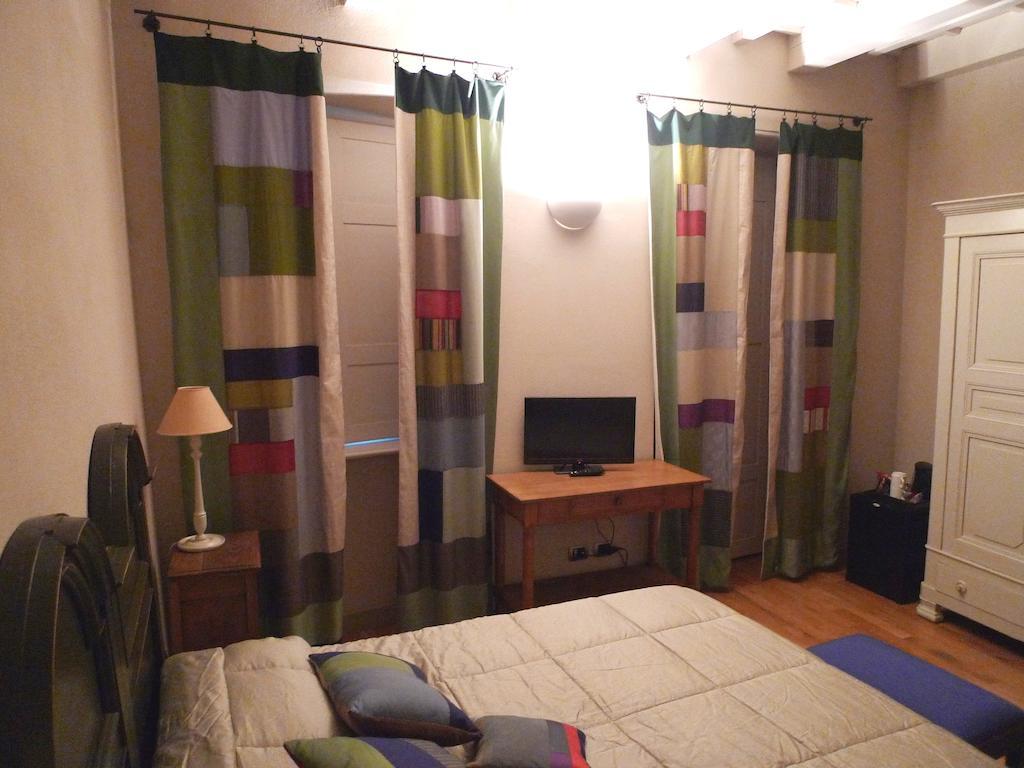 B&B Al Dom Орта Сан Джулио Екстериор снимка
